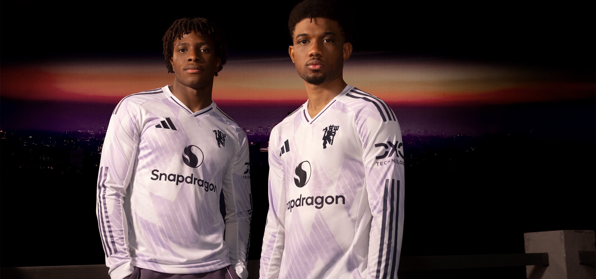 Shop Manchester United 2025 - 2026 Away