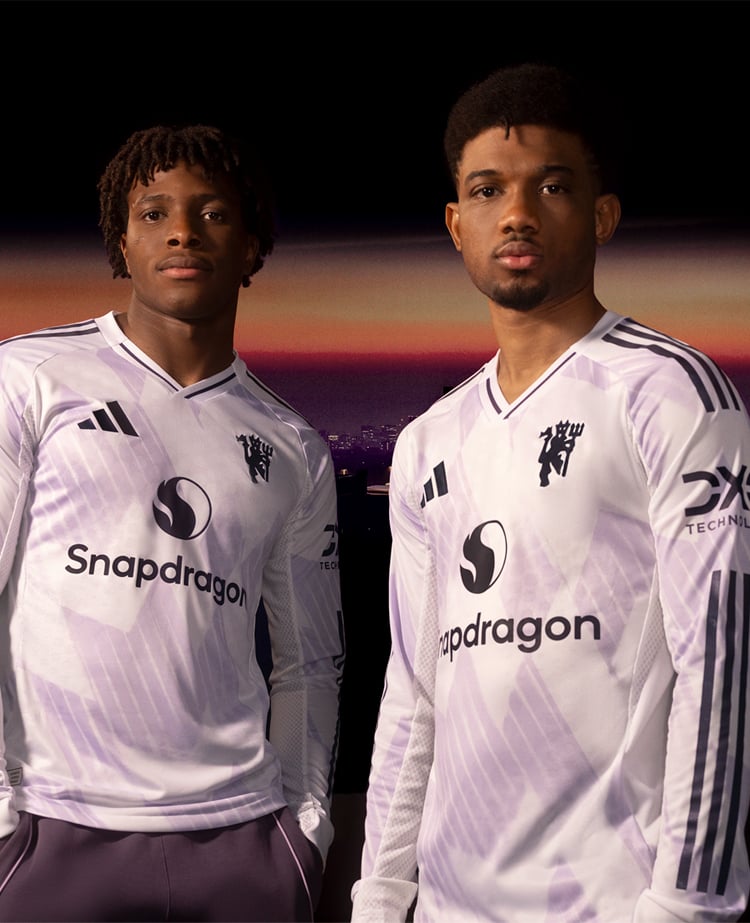 Shop Manchester United 2025 - 2026 Away