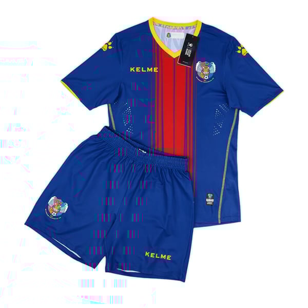 2018 Qingdao Huanghai Authentic Home & Shorts Kit