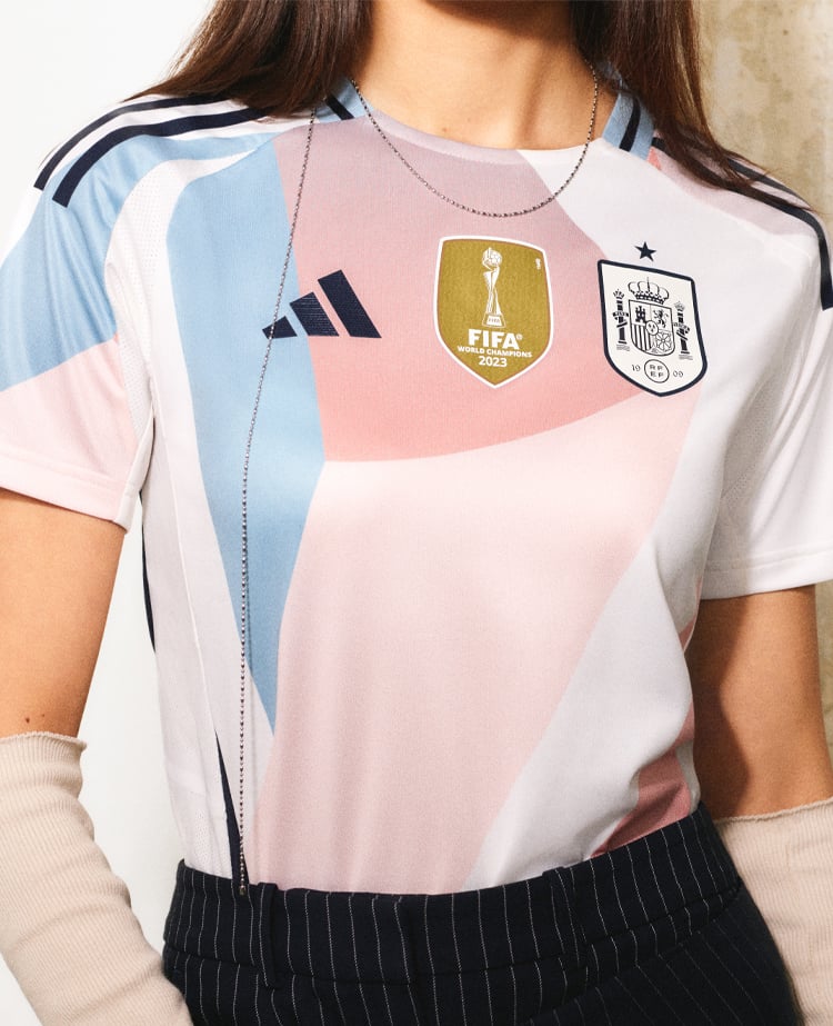 tシャツ EUROS FOOTBALL SHIRT レディース 2025 England Football Team Champions of the UEFA Women's