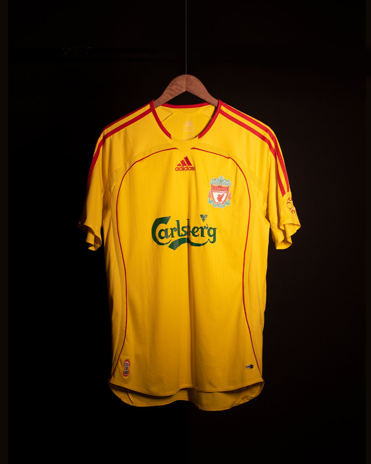 Shop Liverpool Retro 2006 Away Shirt