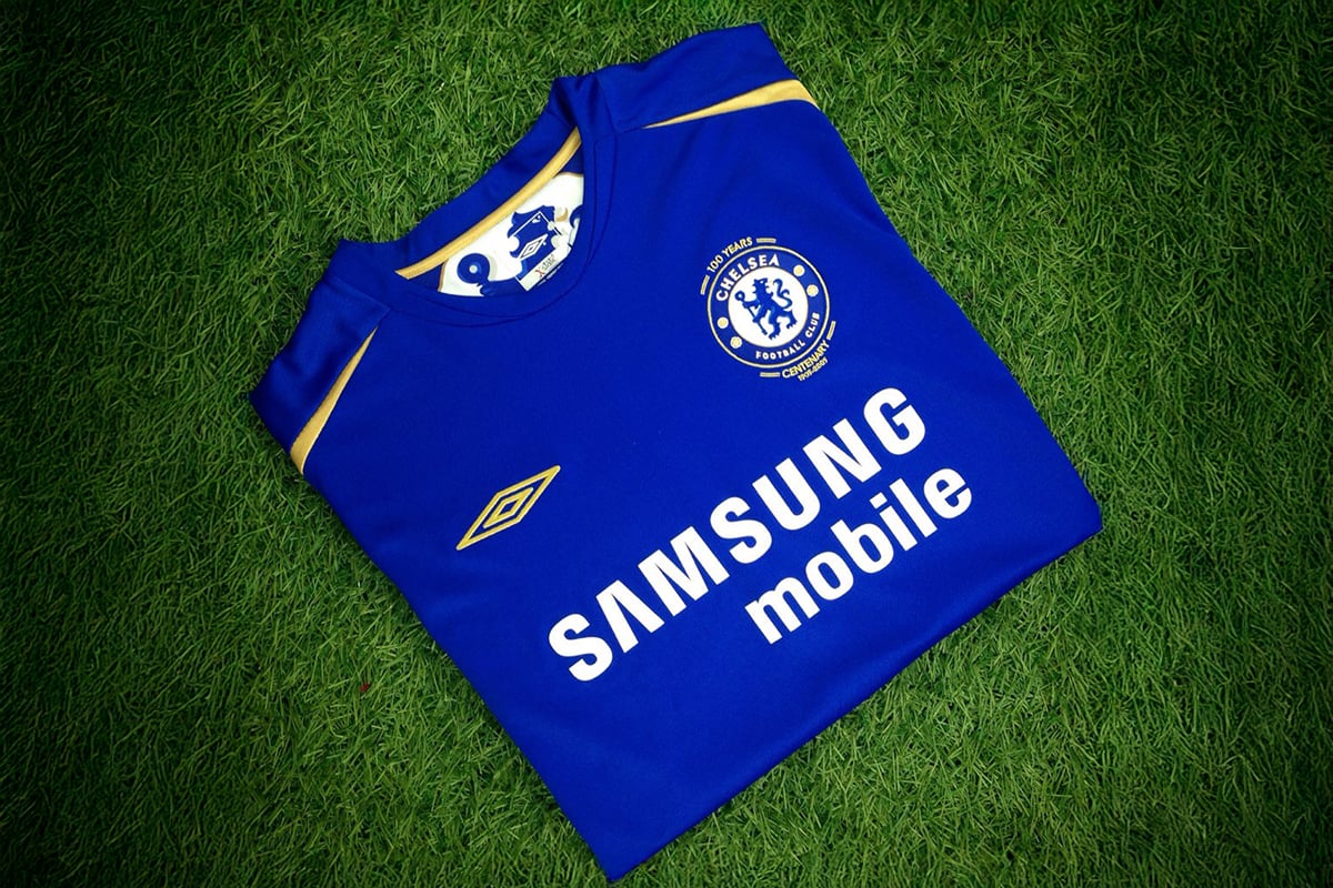Classic Football Shirts : retro vintage soccer jerseys Classic Football Shirts : retro vintage soccer jerseys
