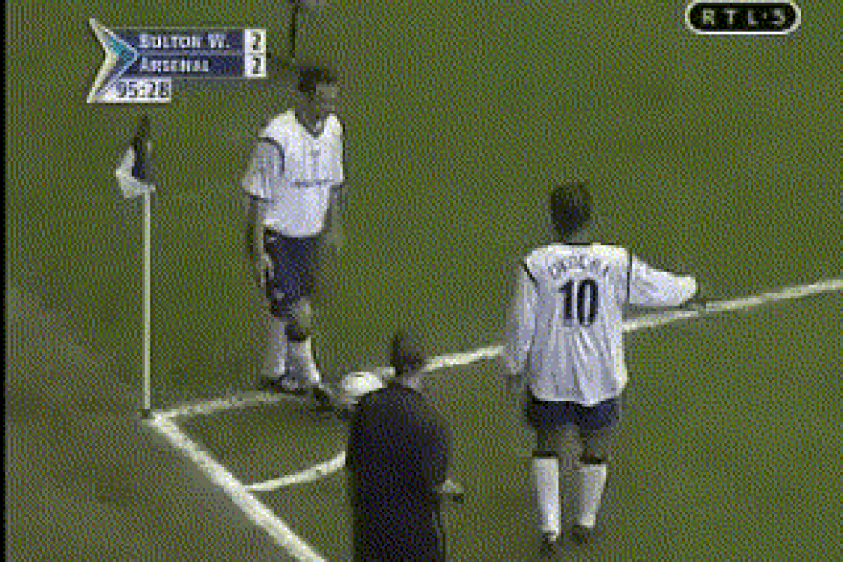 Jay-Jay Okocha skill vs Arsenal
