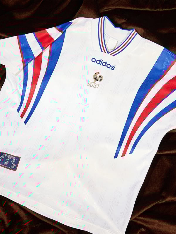 adidas international classics