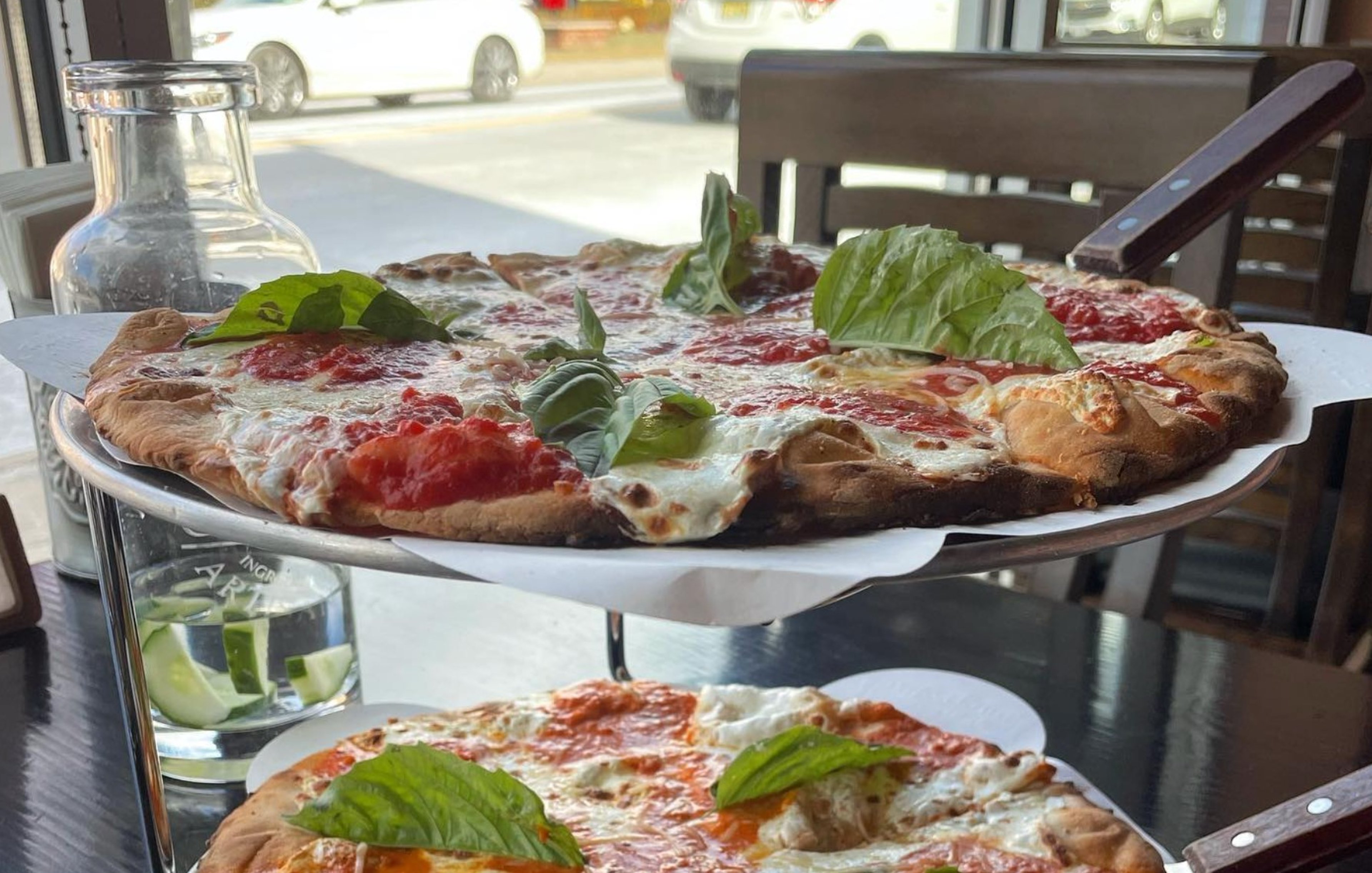 14 Best Pizzerias on Staten Island (Don't Miss a Slice!)