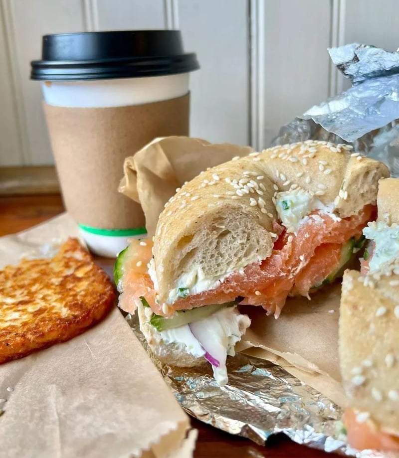 Bagel Sandwich and Hash Browns 