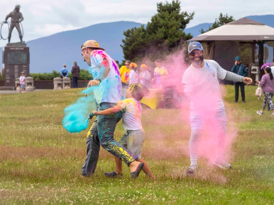 Holi