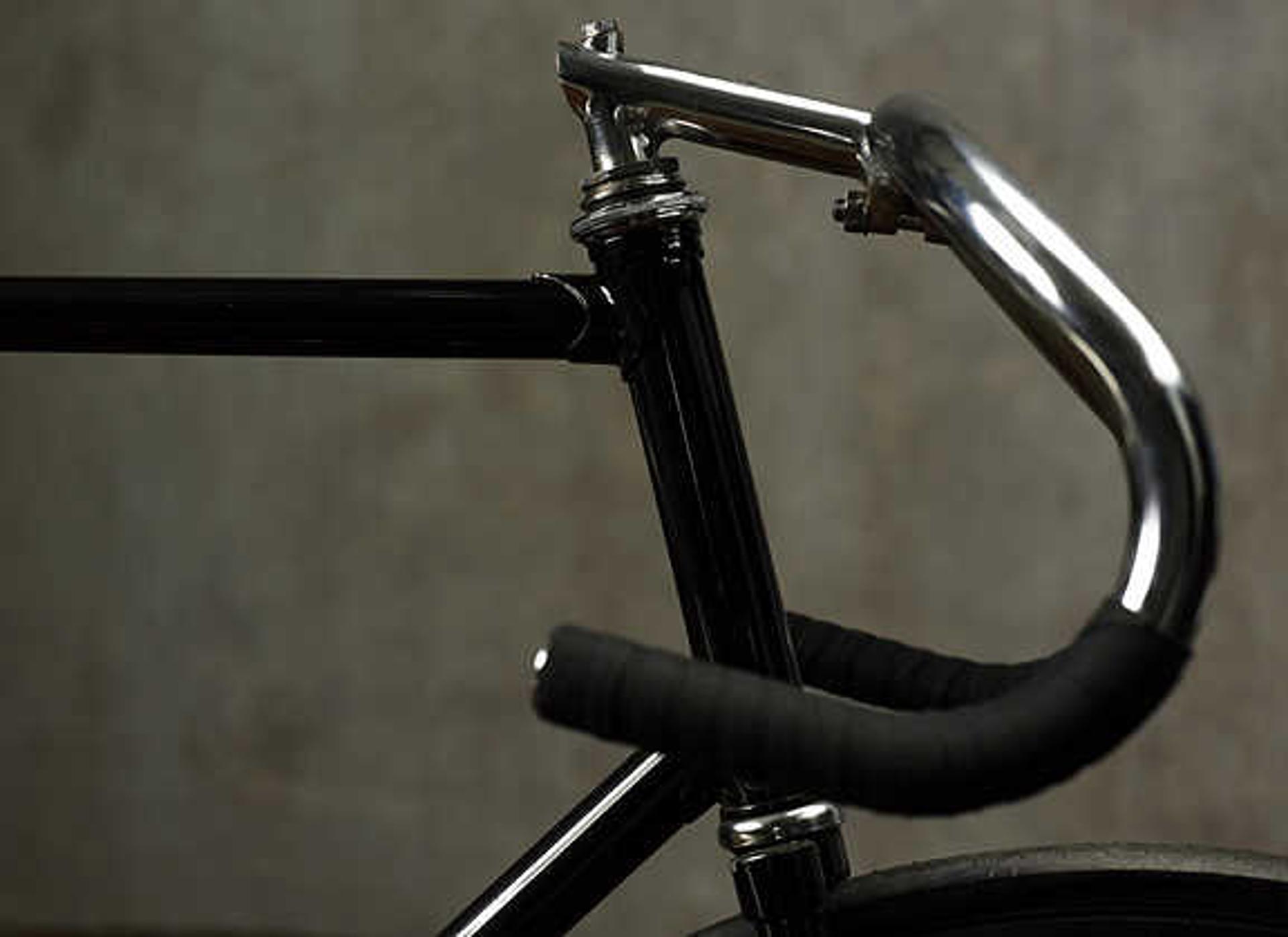 French Track Frame