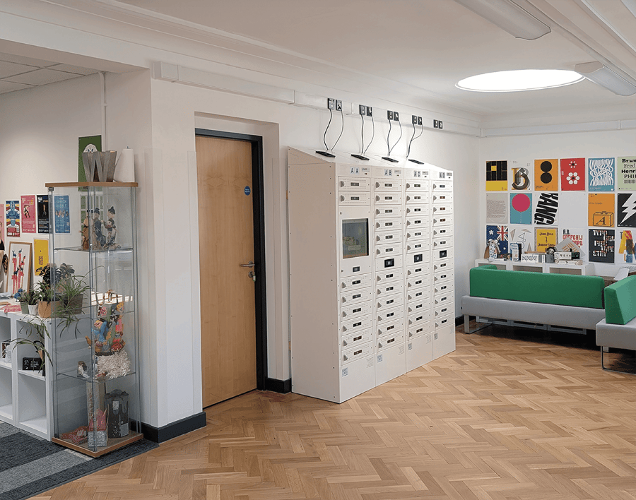 Diplomat Pro Smart Locker