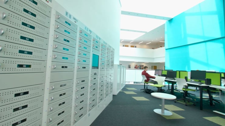 Diplomat Pro Smart Locker at University