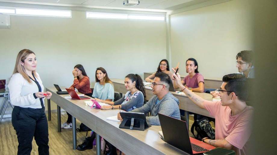 Smart Lockers: Helping Campuses Save More