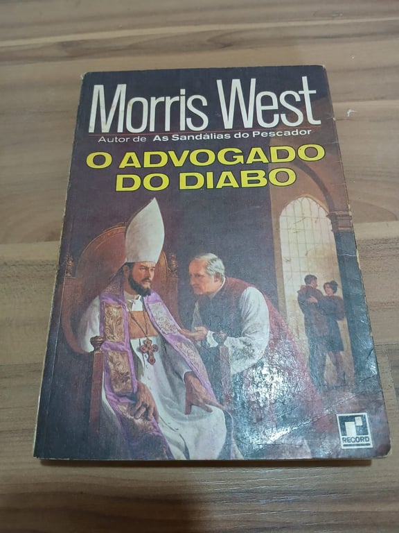 alternative text