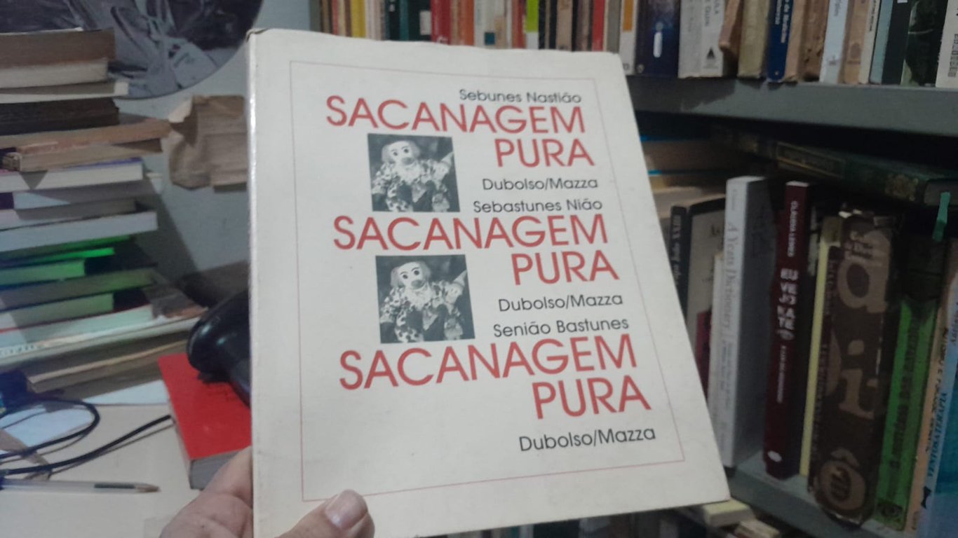 alternative text
