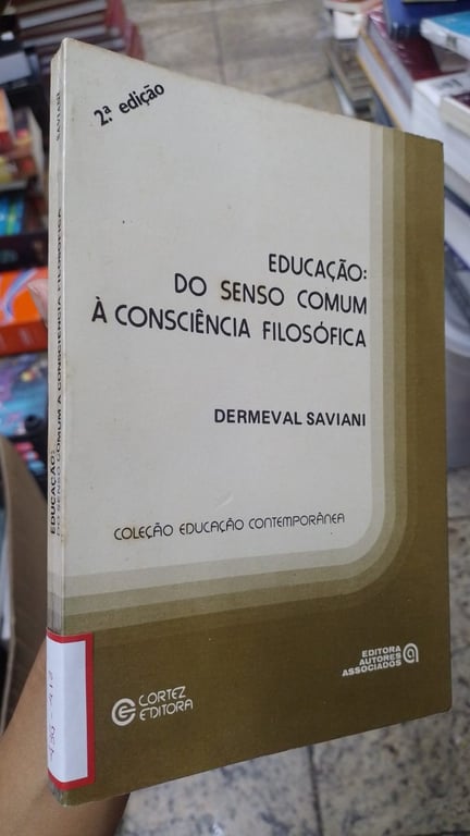 alternative text