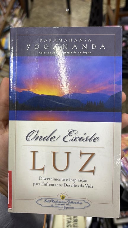 alternative text