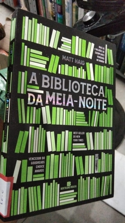 alternative text