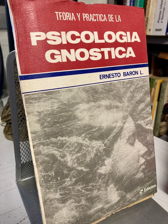 alternative text