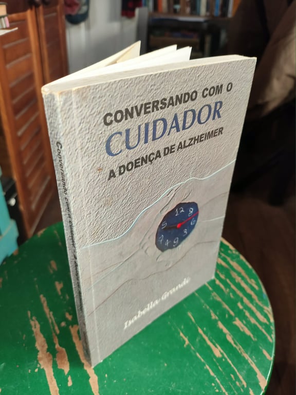 alternative text