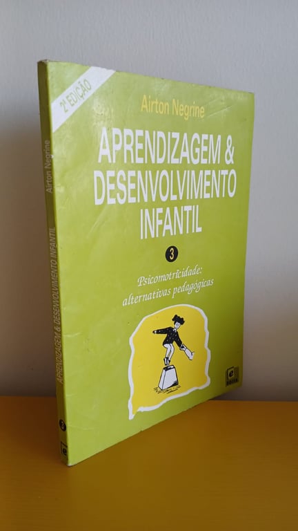 alternative text