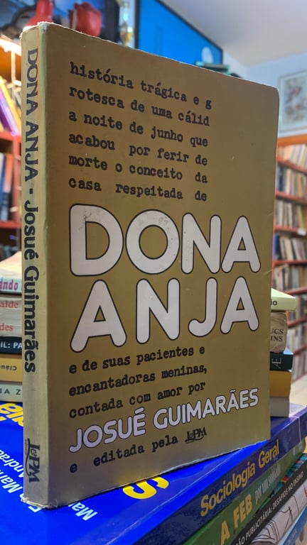 alternative text