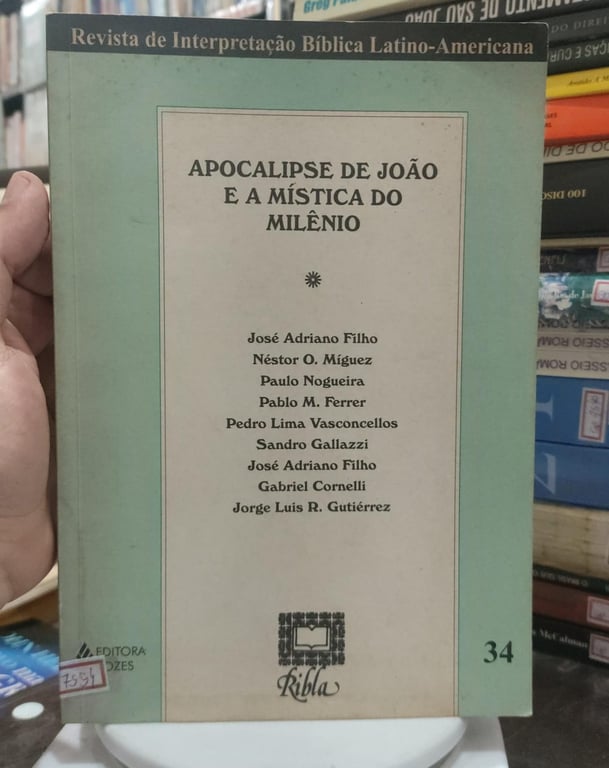 alternative text