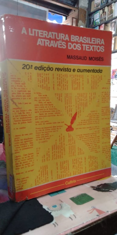 alternative text