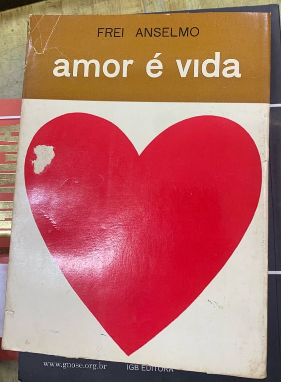 alternative text
