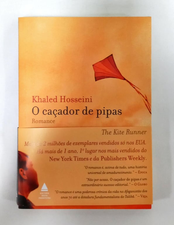 O Caçador De Pipas de Khaled Housseini pela Nova Fronteira (2005)
