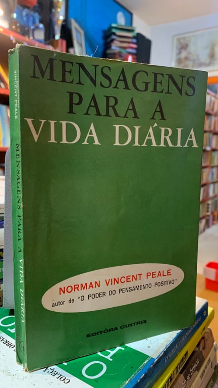 alternative text
