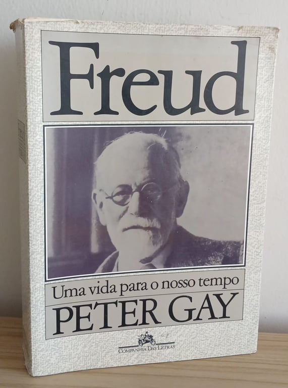 alternative text