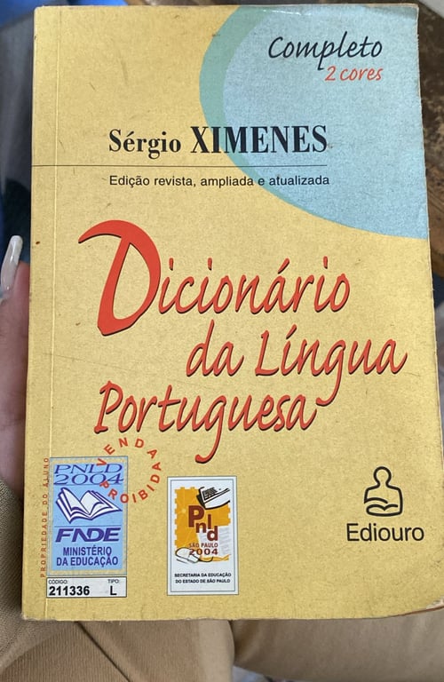 alternative text