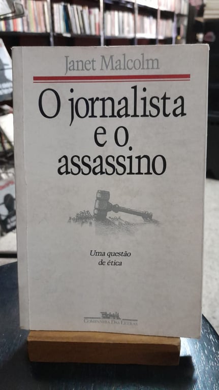 alternative text