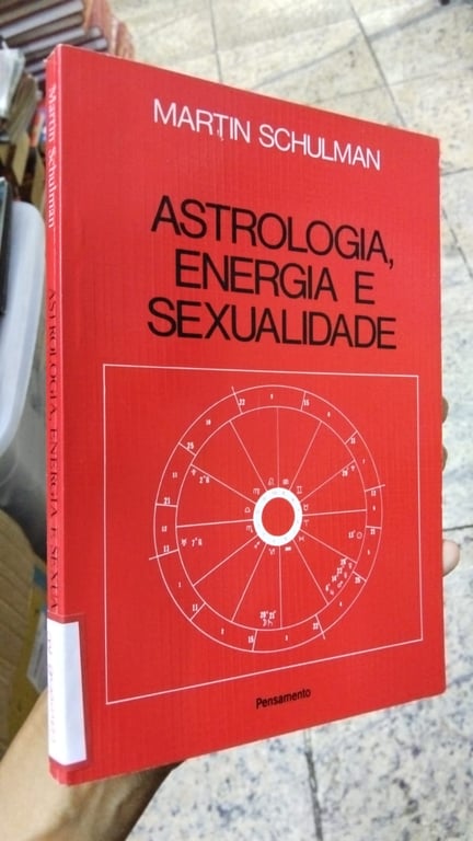 alternative text