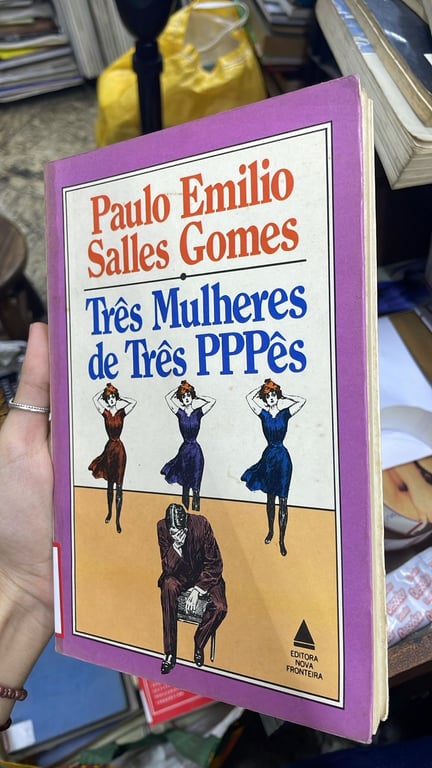alternative text