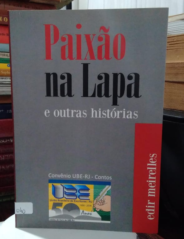 alternative text