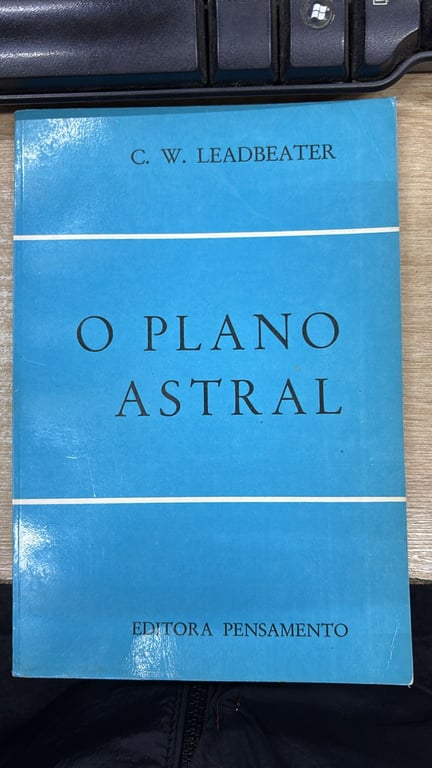 alternative text
