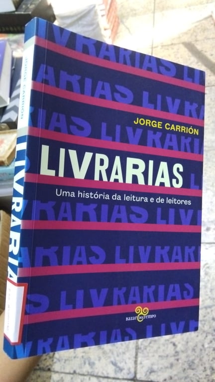 alternative text