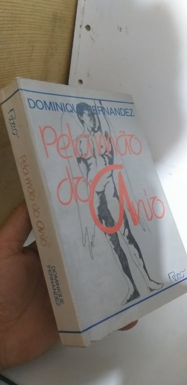 alternative text