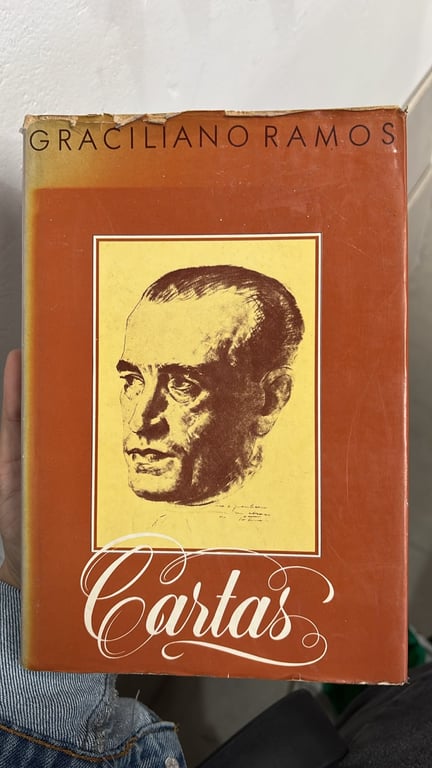 alternative text