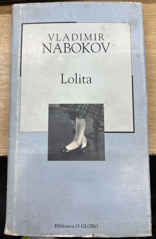 alternative text