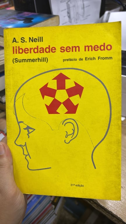 alternative text