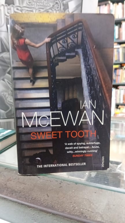 alternative text
