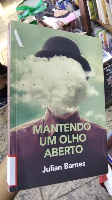 alternative text