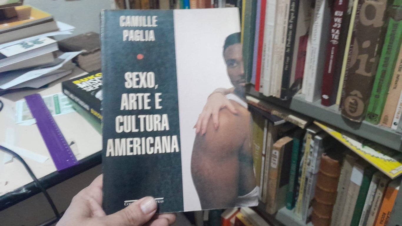 alternative text