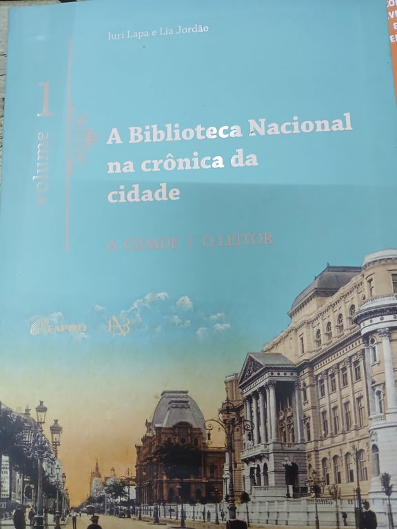 alternative text