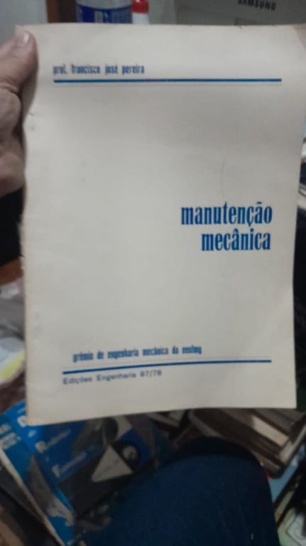 alternative text