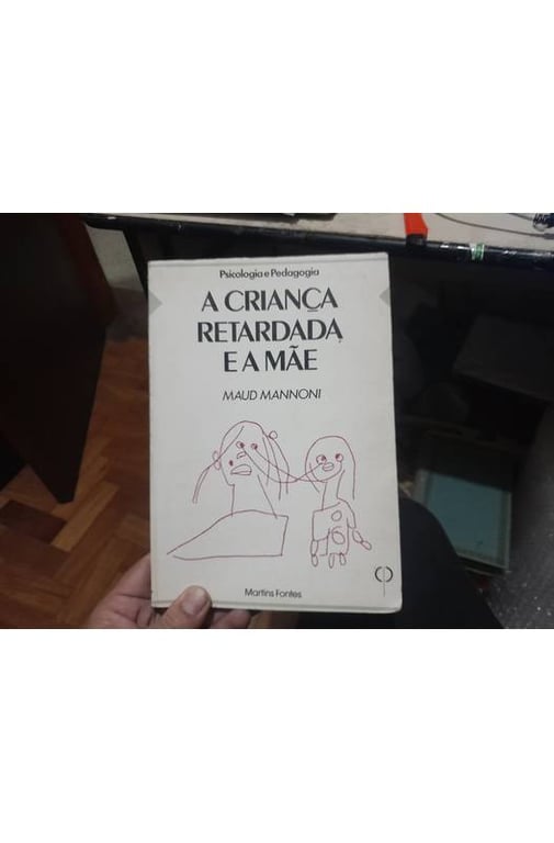 alternative text