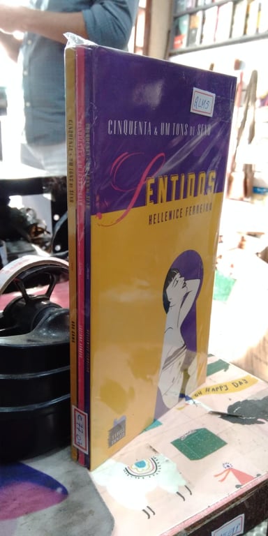 alternative text