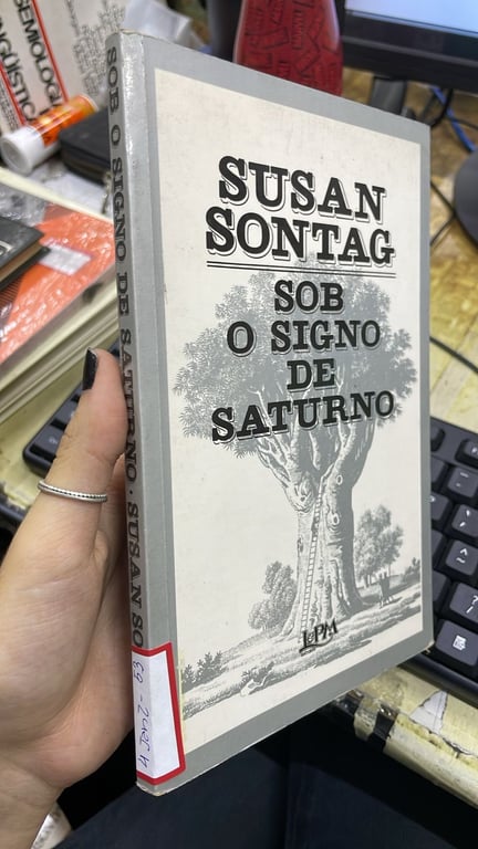 alternative text