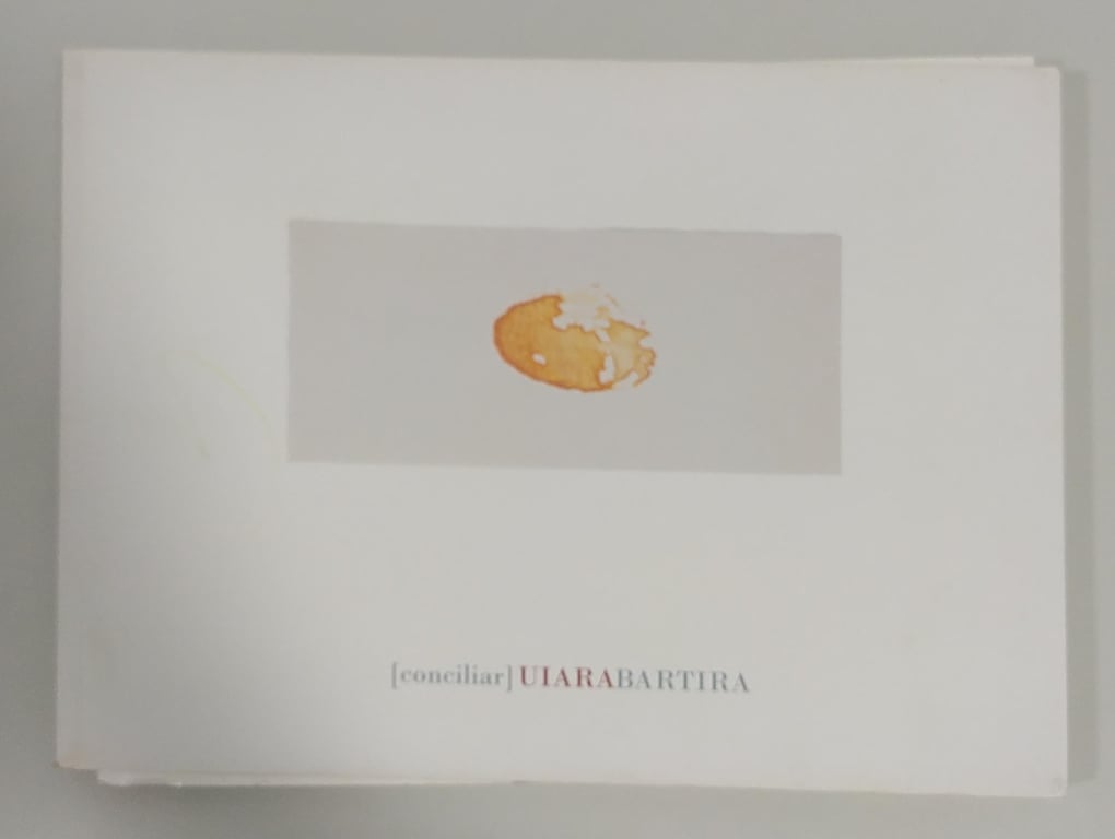 alternative text